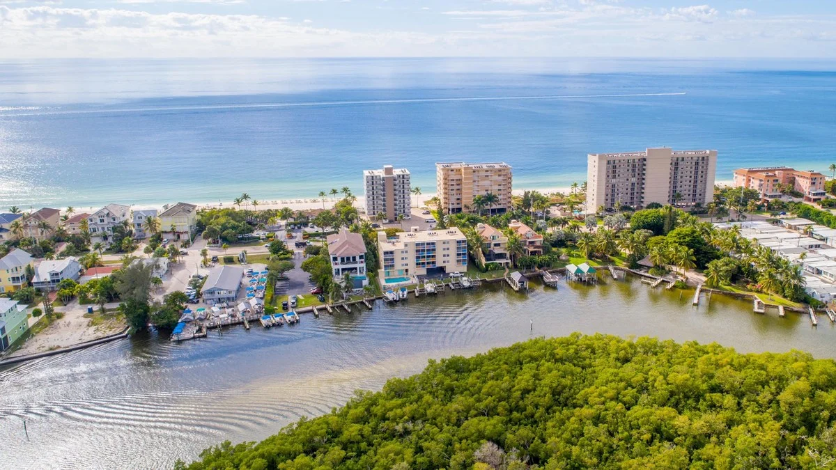Bonita Springs coastal neighborhood considered during shade planning