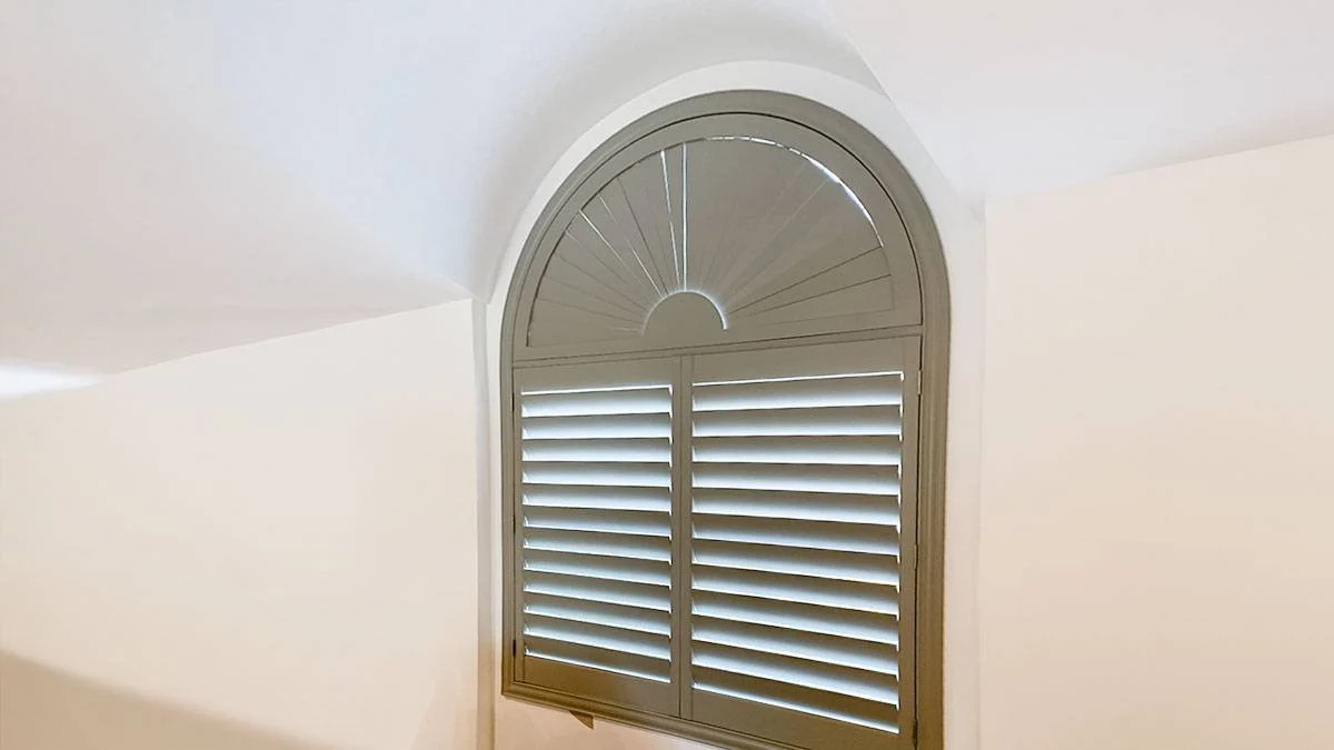 Light wood window treatment as a natural-material comparison