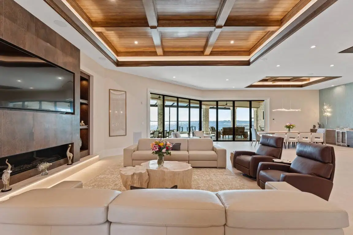 Double Shades Honeycomb Filtering Motorized Slider 