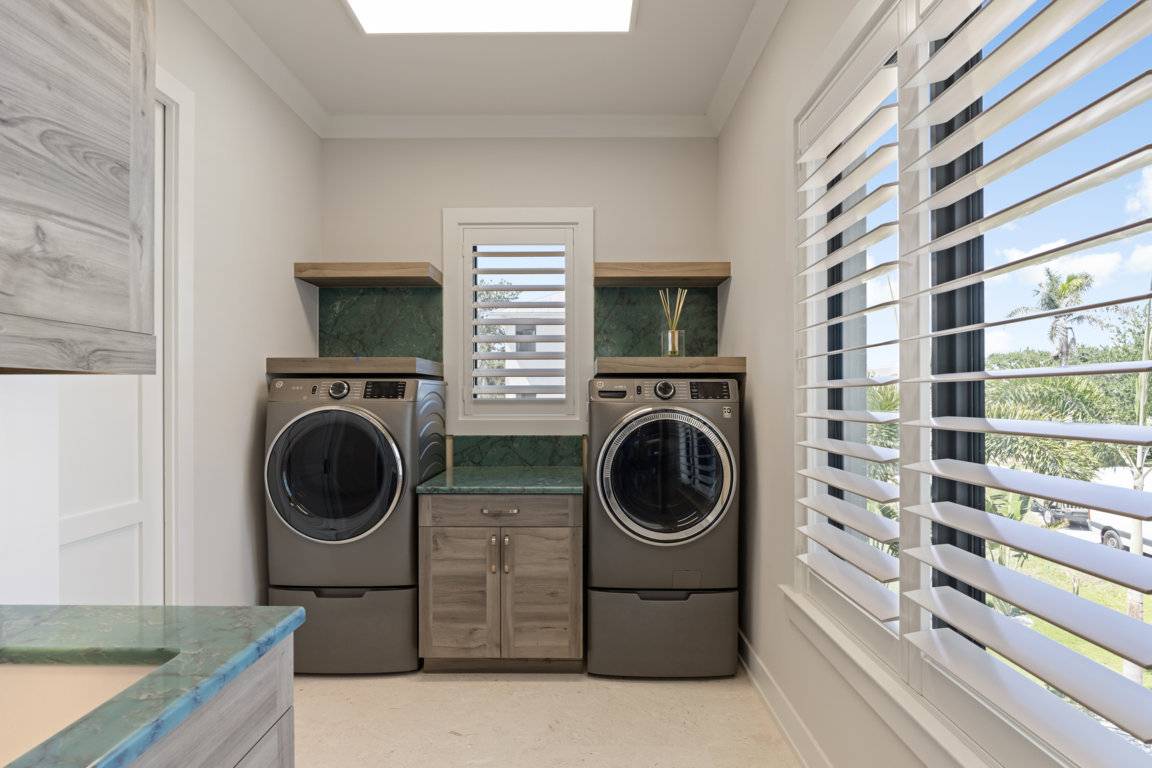 Laundry Room Window Treatments