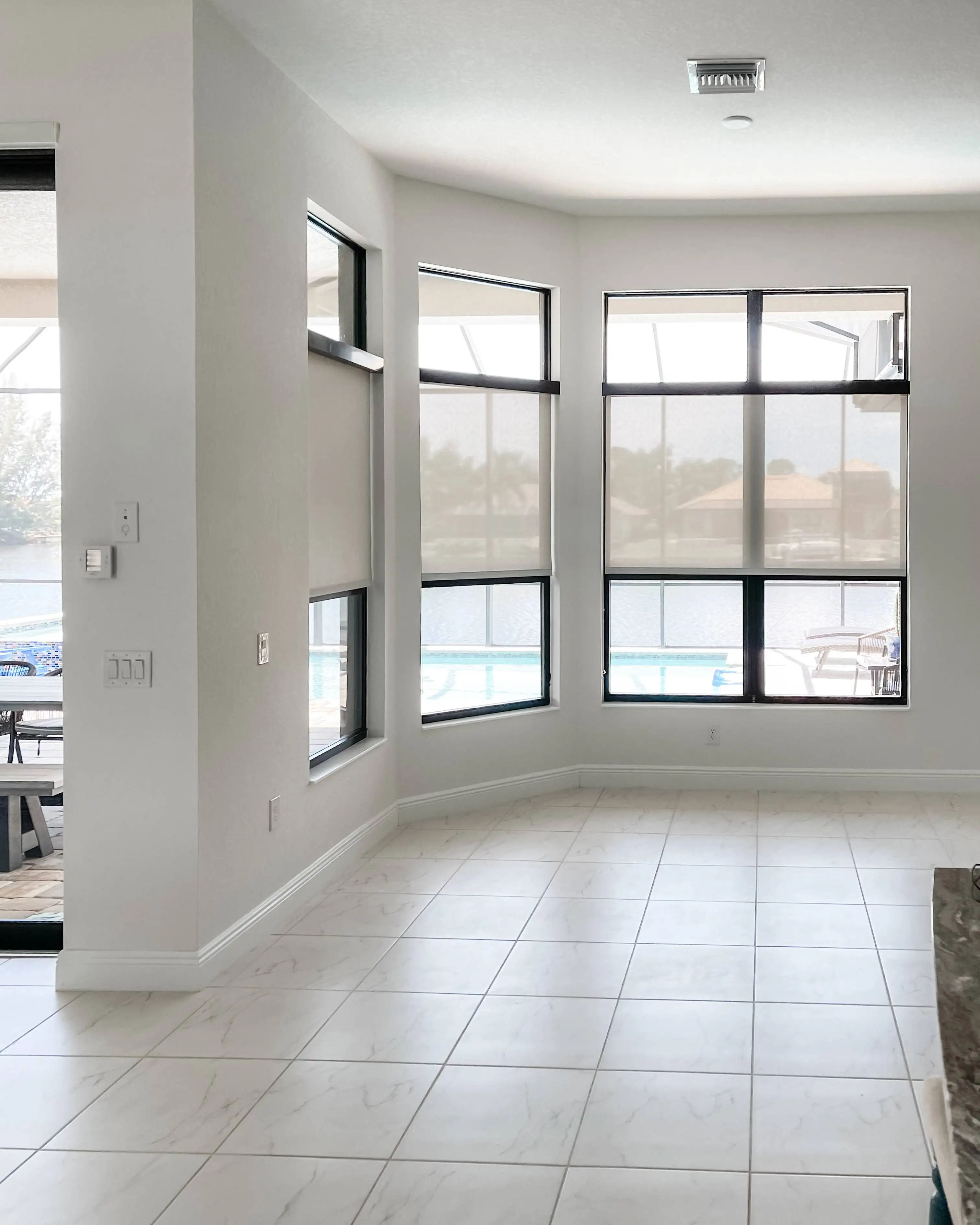 Light Filtering for small window blind in living room in North Fort Myers