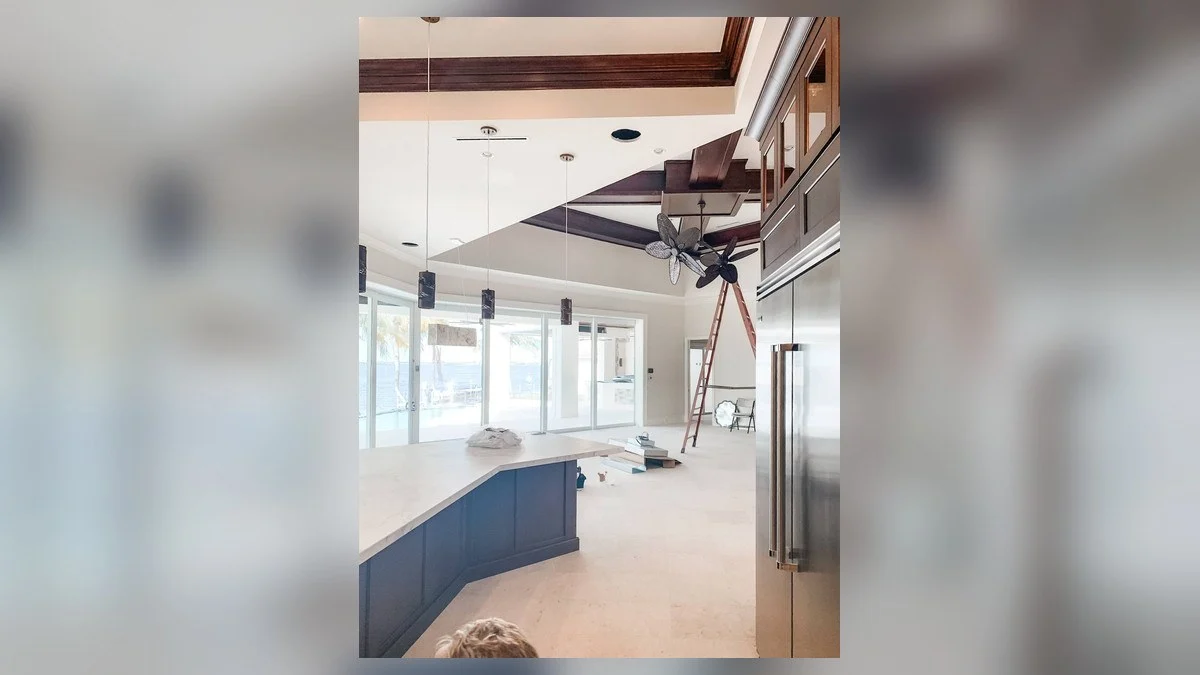 Solar shades managing glare while preserving a daytime view