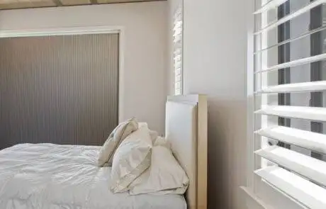 Plantation Shutters Bed Room Close Corner Window Ev Blinds Window Treatment Store 1200x675px