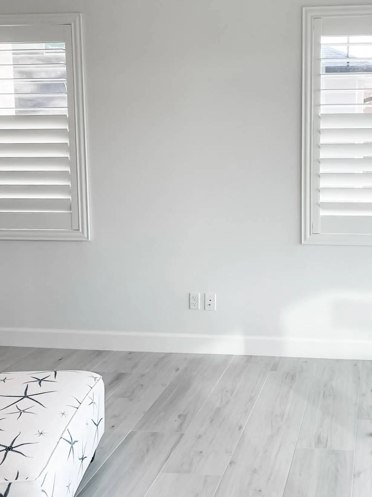 Plantation Shutters for small window blind in bedrooms in Naples