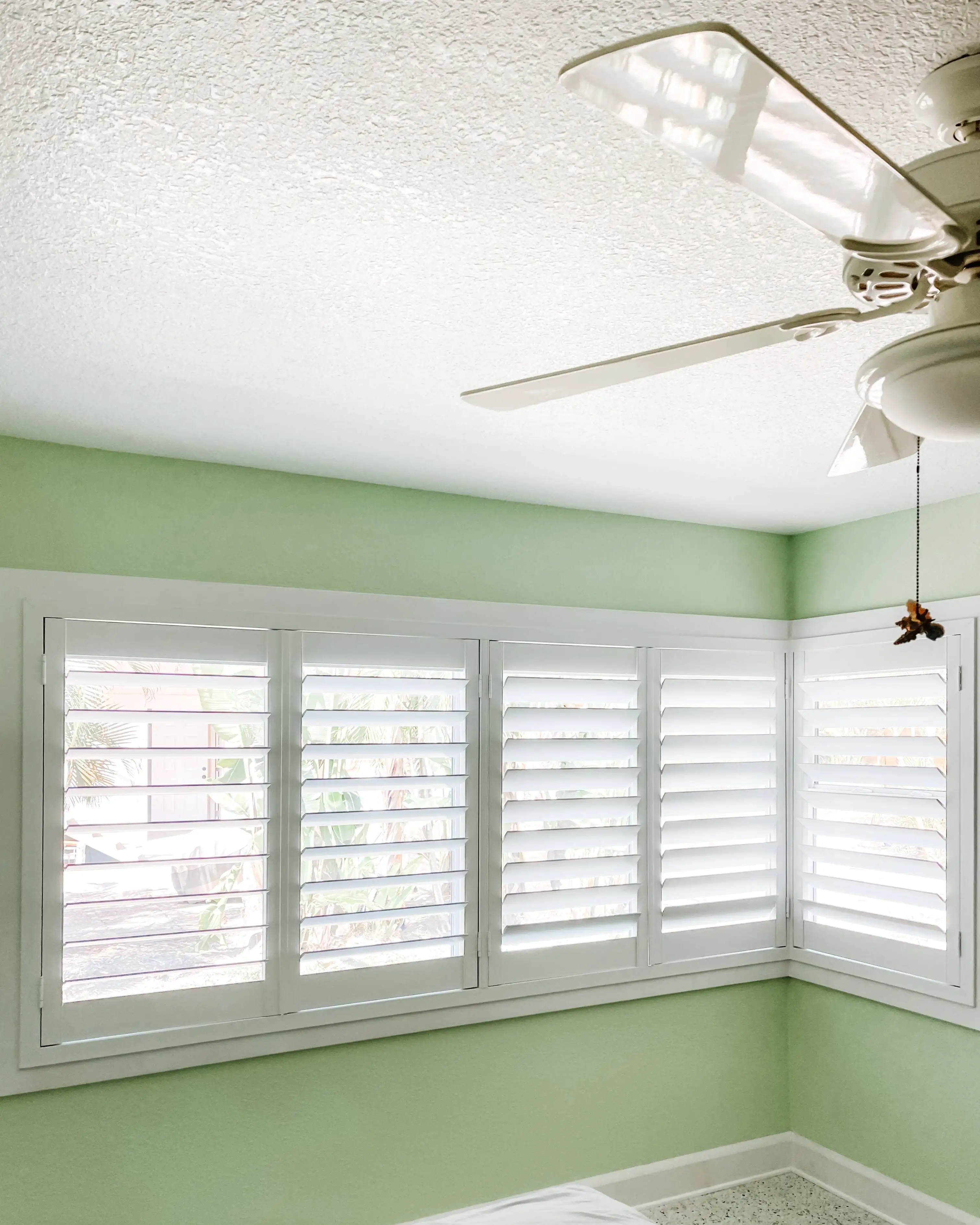 Plantation Shutters for small window blind in bedrooms in Naples