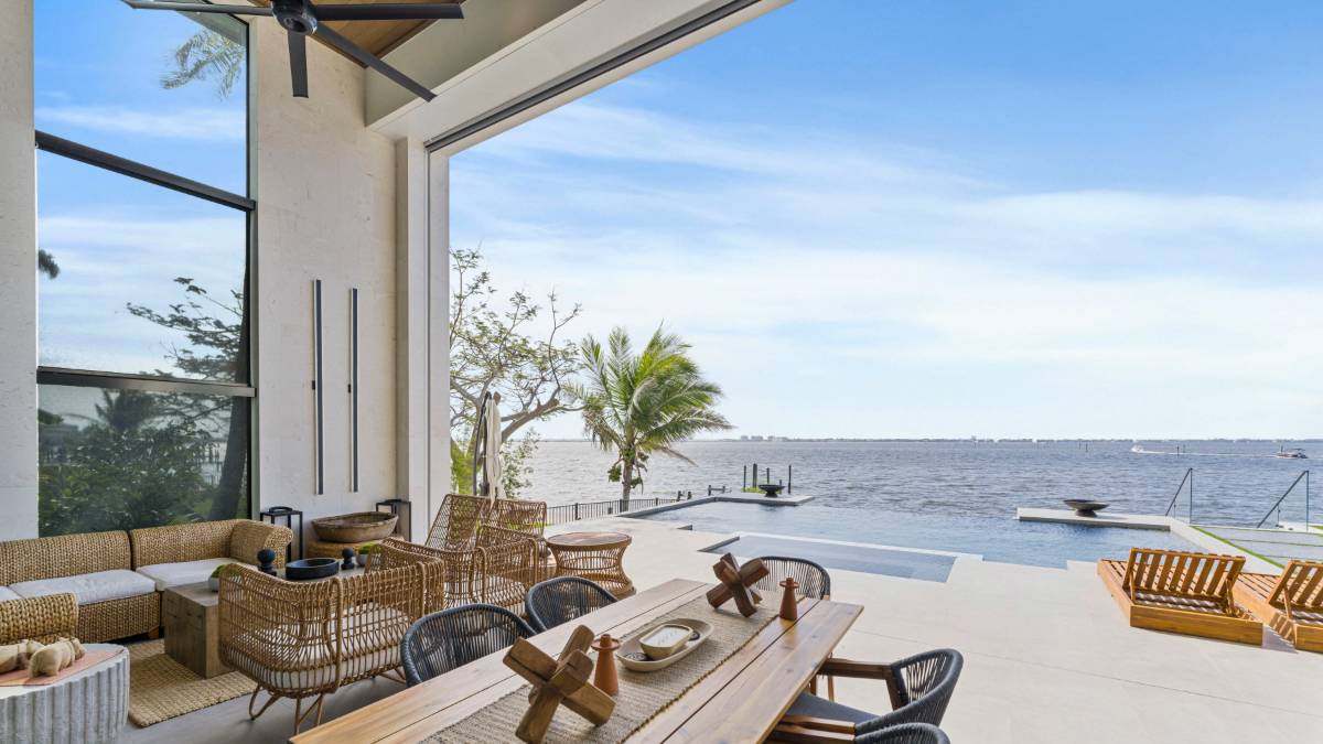 Roller Shades Beach Front Ev Blinds Treatment Store 1200x675px Roller Shades Beach Front Ev Blinds Treatment Store 1200x675px