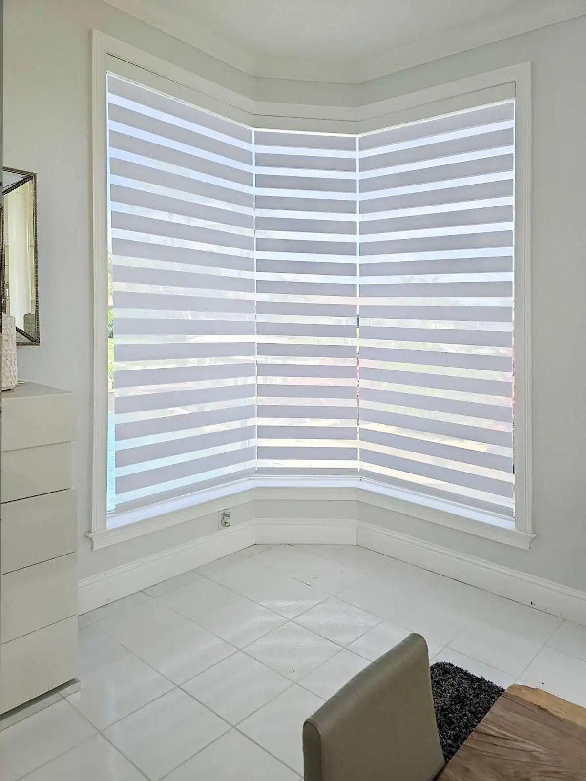 Zero Corner Window Treatment White Zebra Shade Living Room Ev Blinds Window Treatment Store